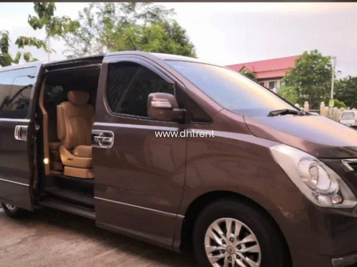 HYUNDAI H1 DELUXE 11 ที่นั่ง ปี 2015 ภูเก็ต HYUNDAI H1 DELUXE 11 ที่นั่ง ปี 2015