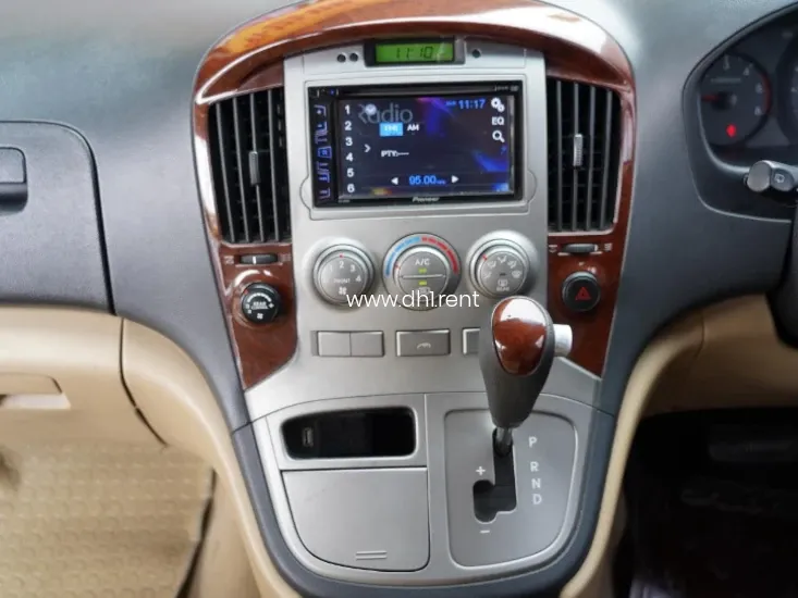 HYUNDAI STAREK 7 ที่นั่ง ปี 2012 ภูเก็ต HYUNDAI STAREK 7 ที่นั่ง ปี 2012