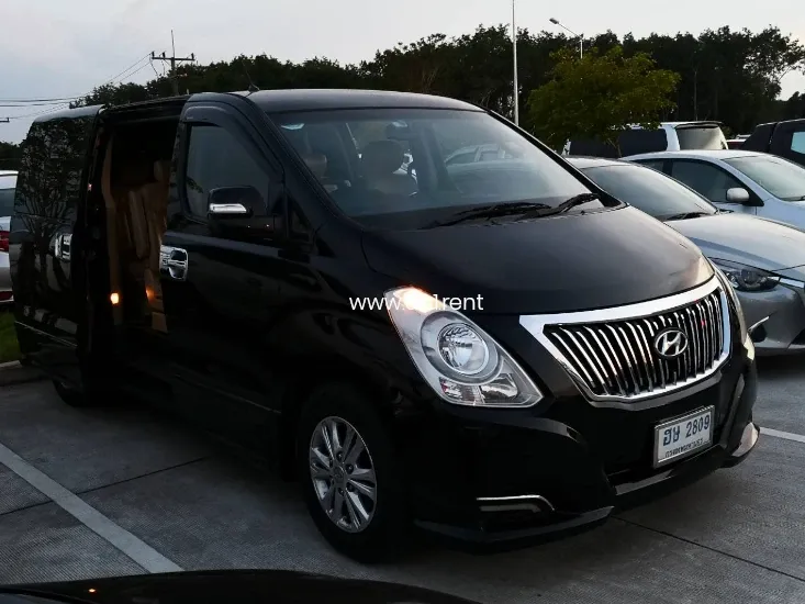 HYUNDAI H1 DELUXE 11 ที่นั่ง ปี 2015 ภูเก็ต HYUNDAI H1 DELUXE 11 ที่นั่ง ปี 2015